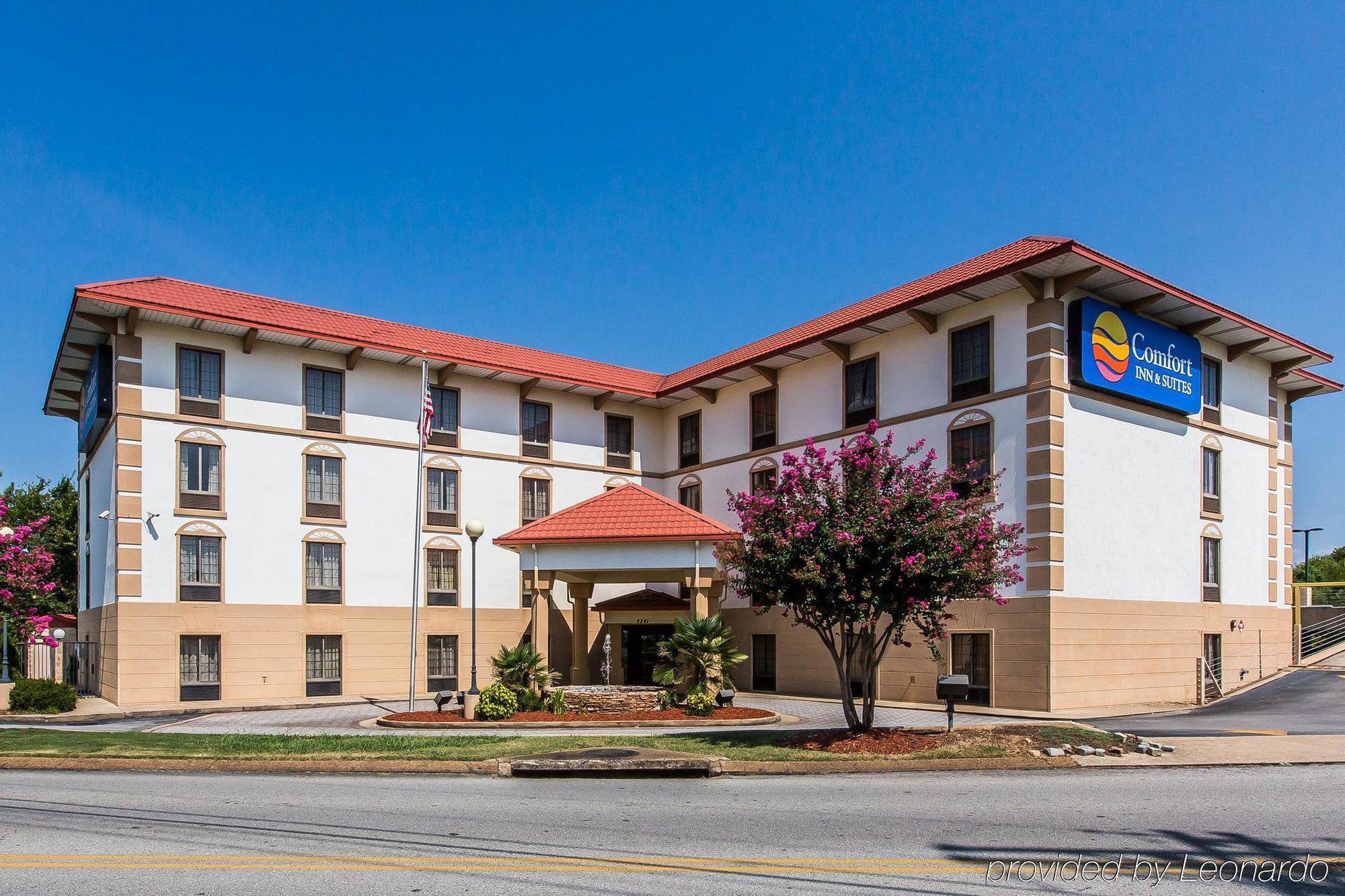 Hotel Comfort & Hamilton Place Chattanooga