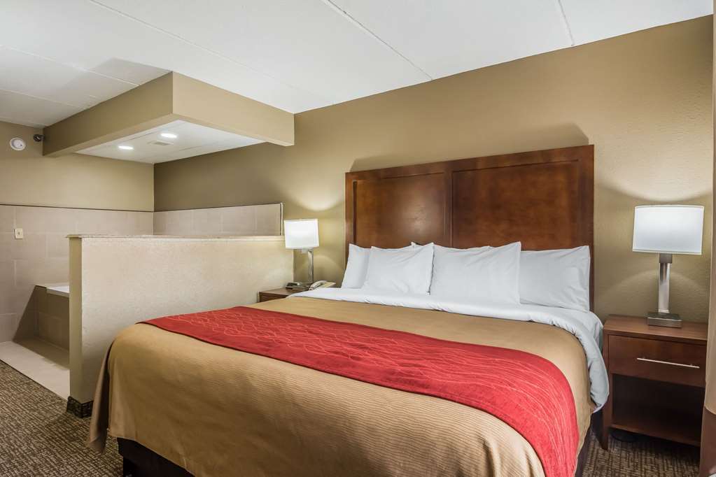 Hotel Comfort & Hamilton Place Chattanooga